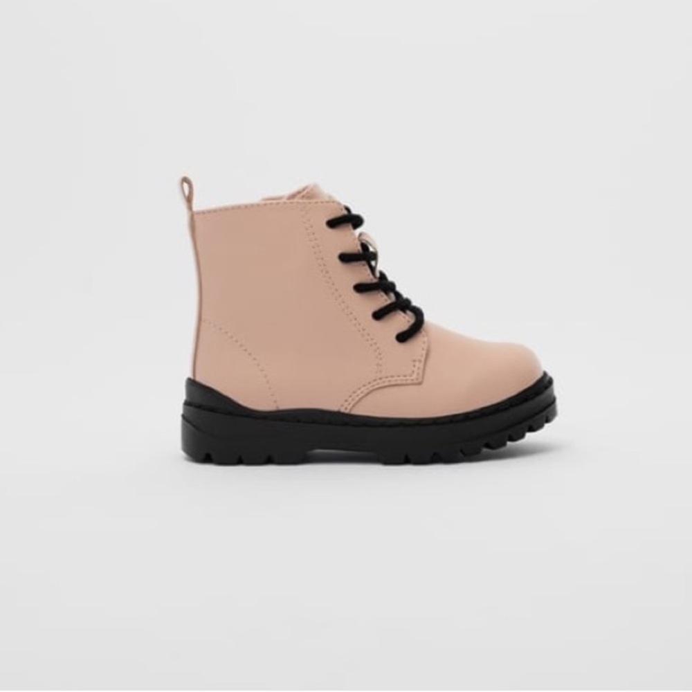 ZARA- Baby Toddler Girl Pink Contrasting Sole Lace Up Boots